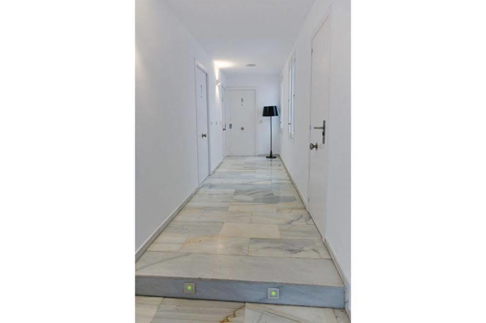 Alquiler Temporal Plaza Mayor Apartment Мадрид Екстериор снимка